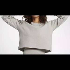 NikeLab Essentials Crew